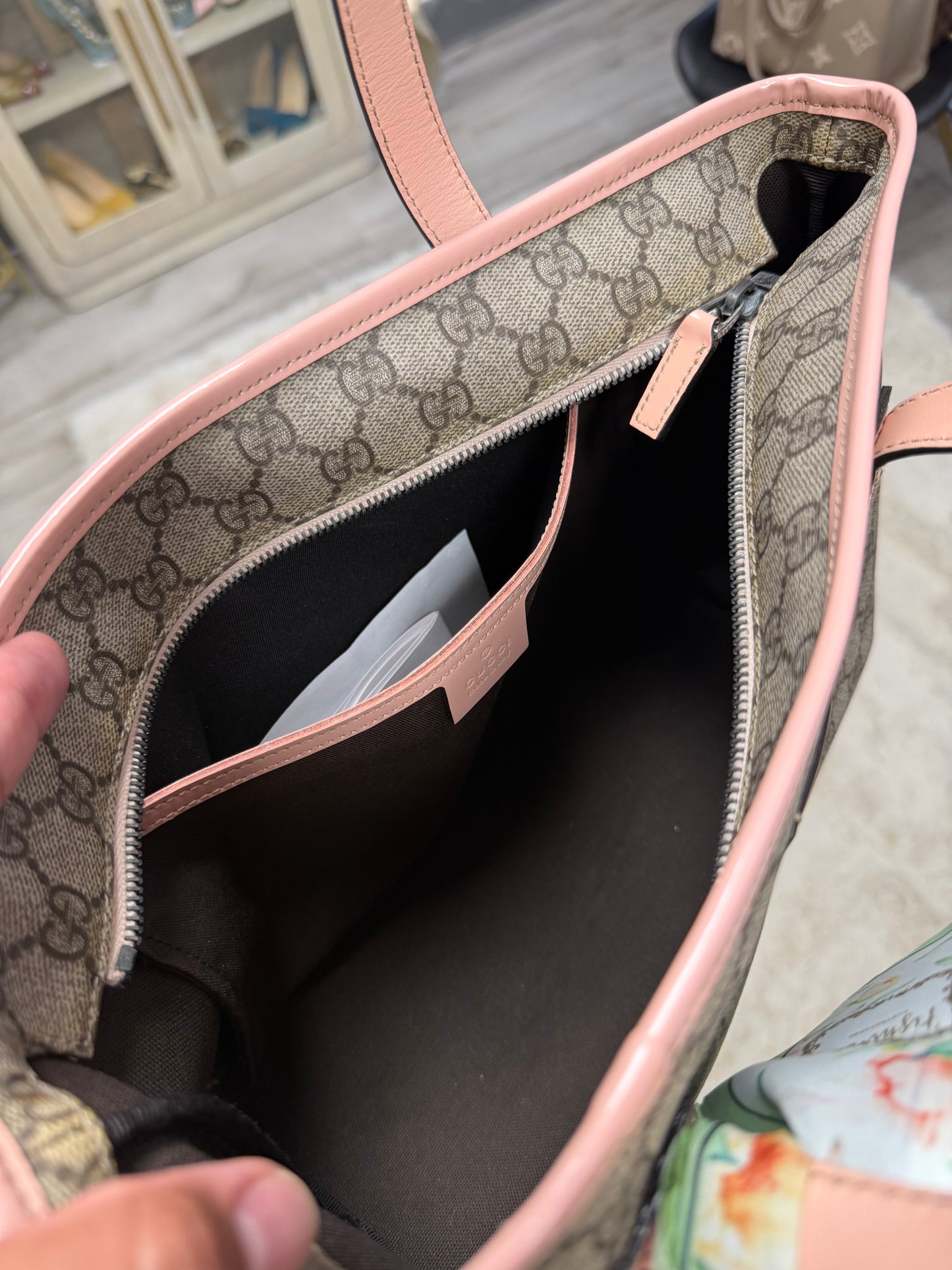 Gucci