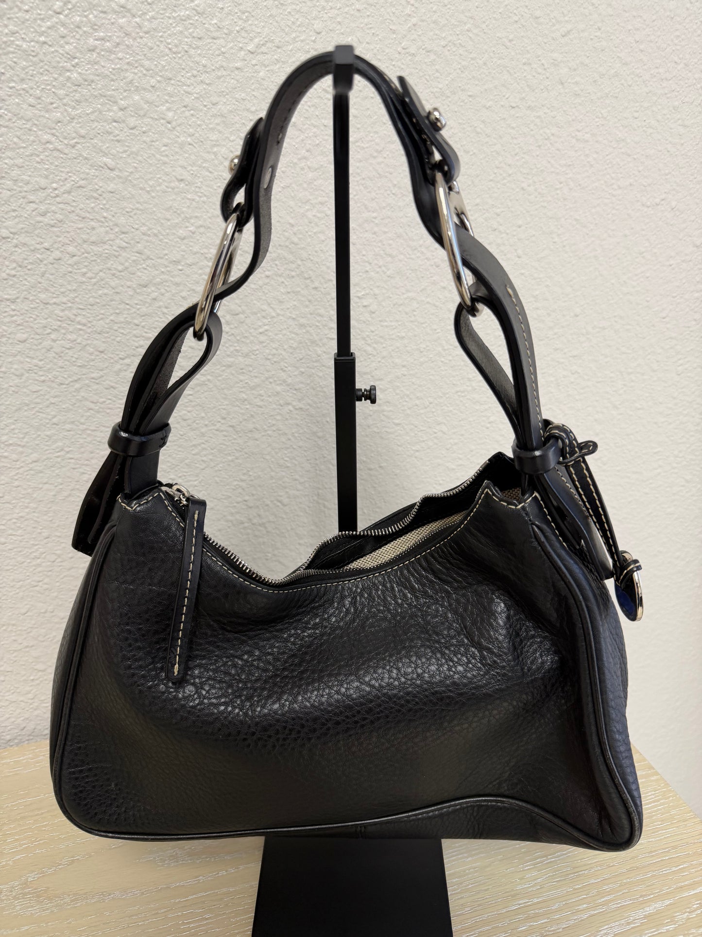 Dooney & Bourke