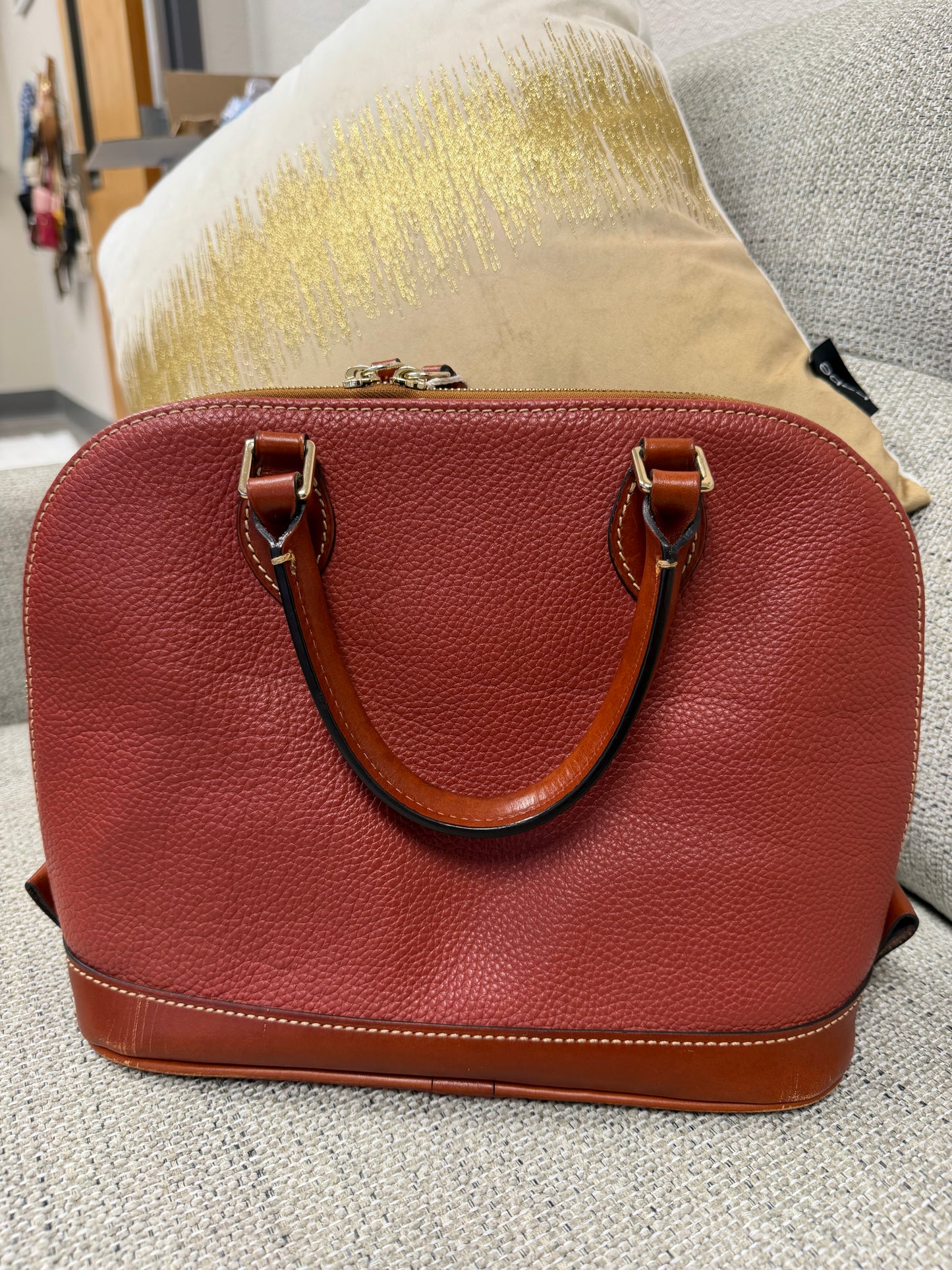 Dooney & Bourke