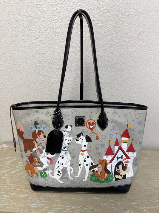 Dooney & Bourke