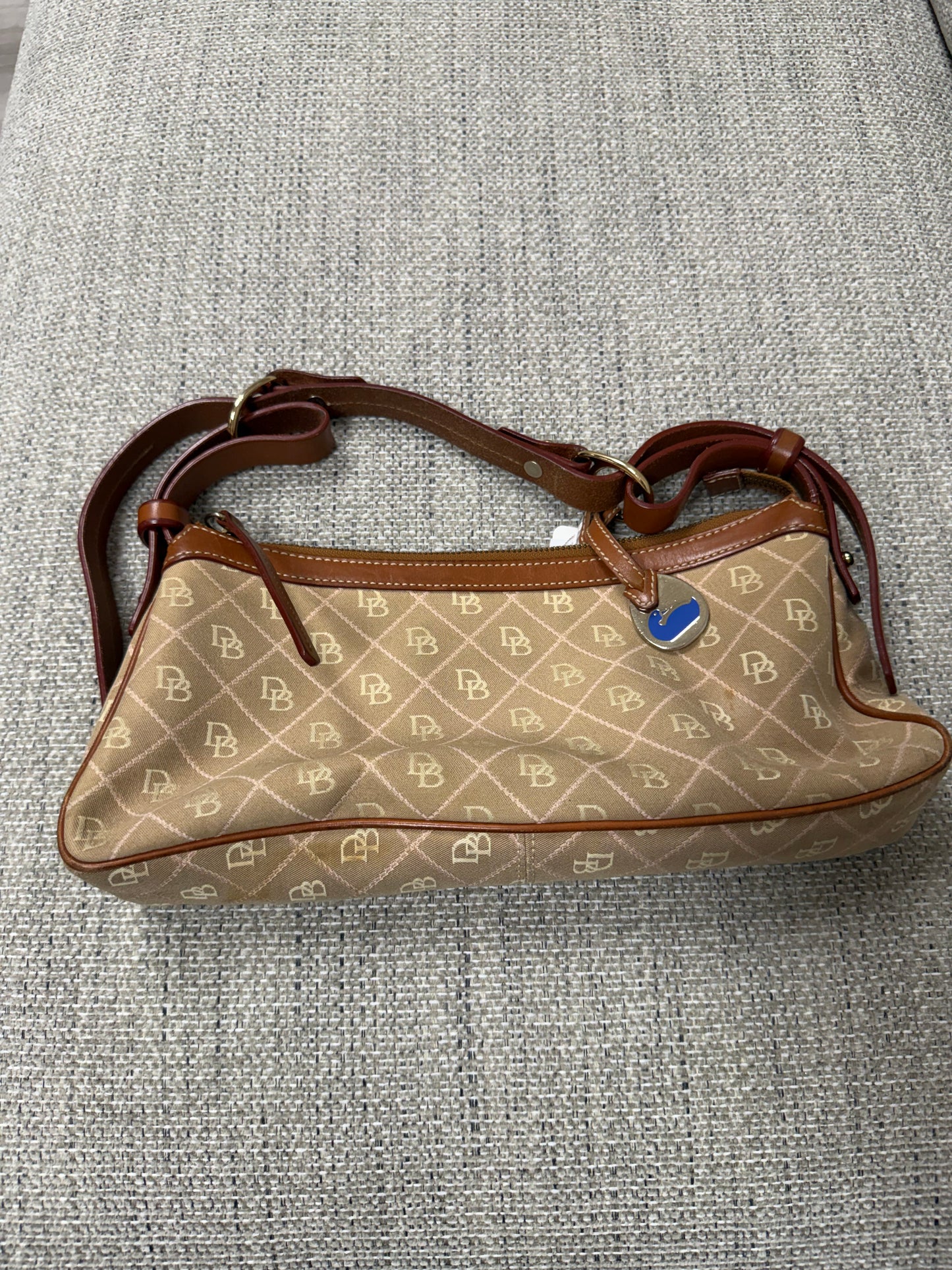 Dooney & Bourke