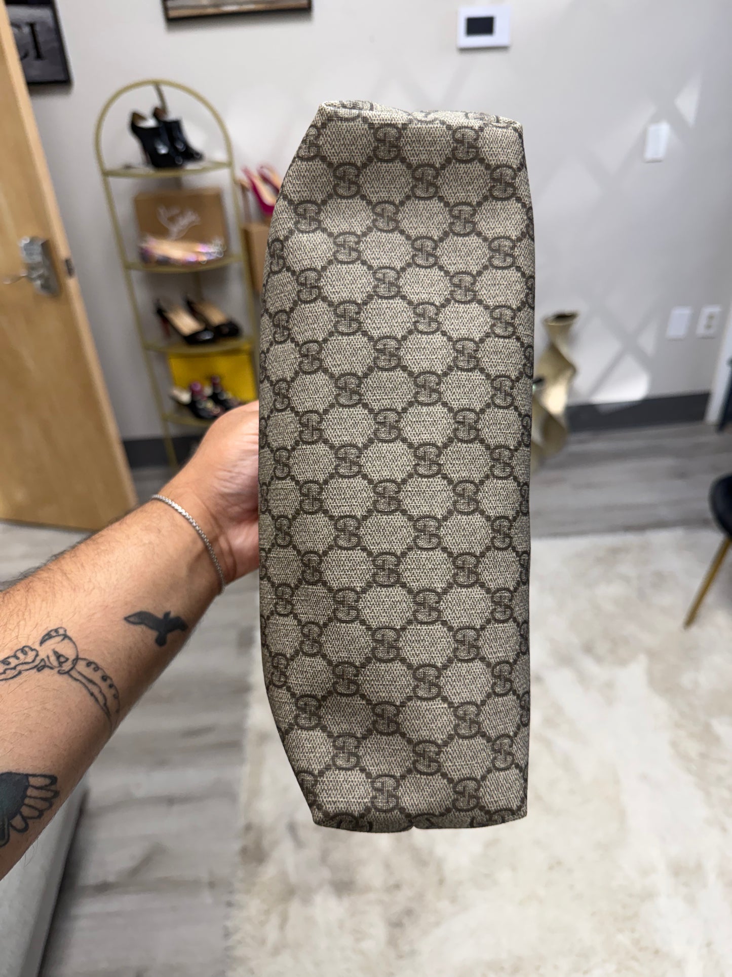 Gucci